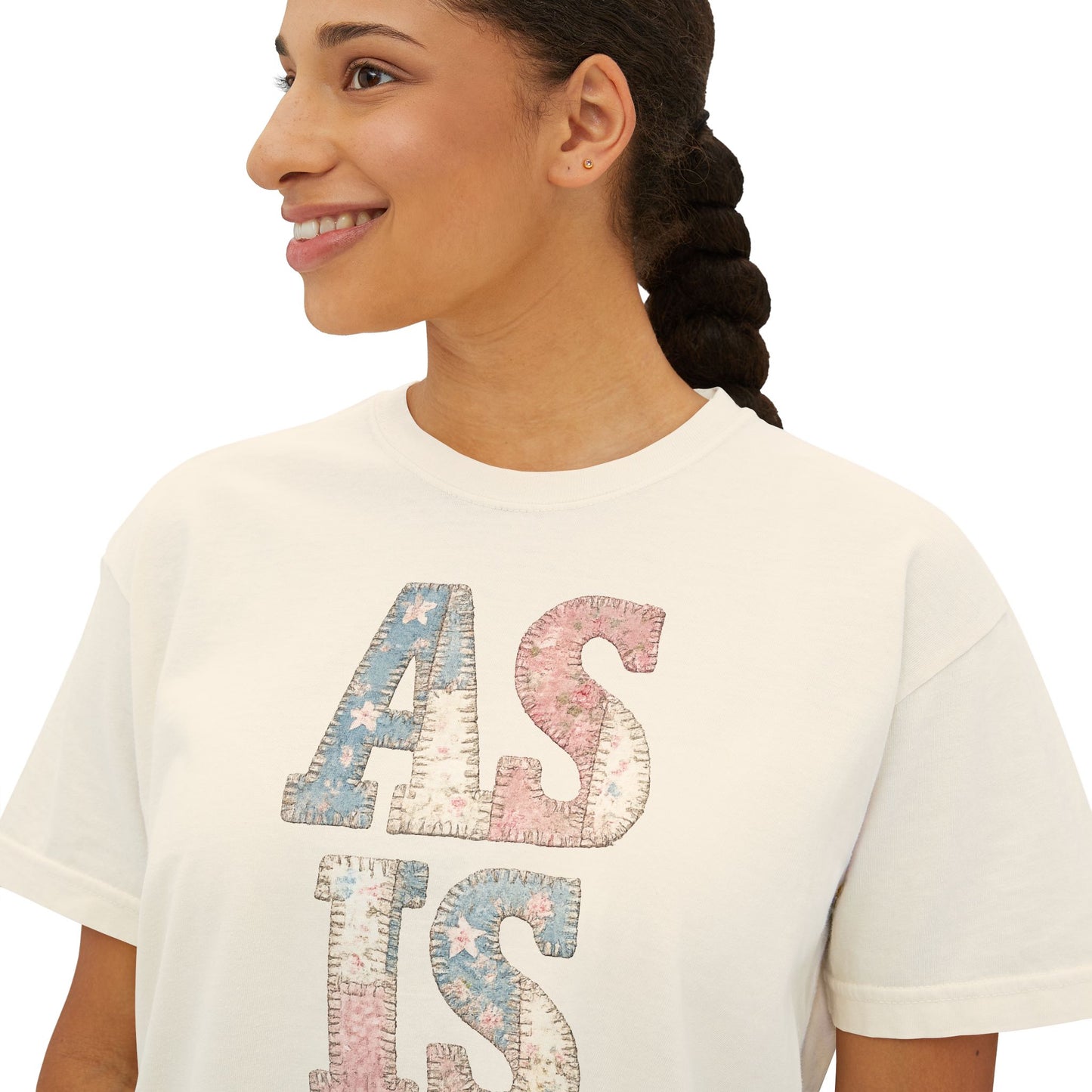 “AS IS” Quilt look Floral Boxy Tee — Women's Vintage Graphic Crop T-Shirt