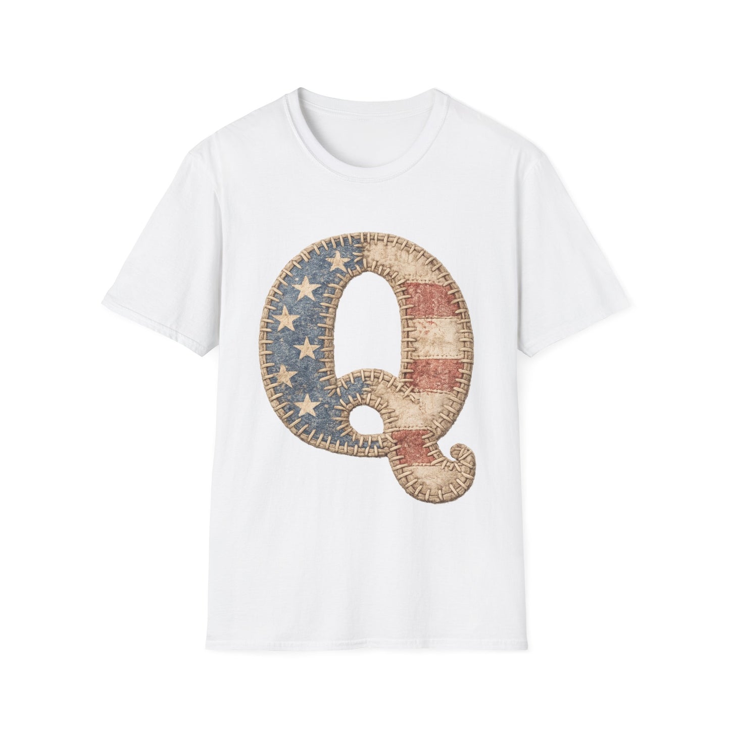 Patriotic Letter Q T‑Shirt — Vintage American Flag Initial Tee