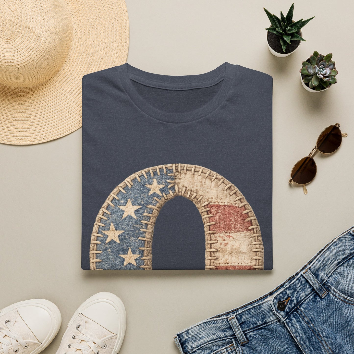 Patriotic Letter Q T‑Shirt — Vintage American Flag Initial Tee