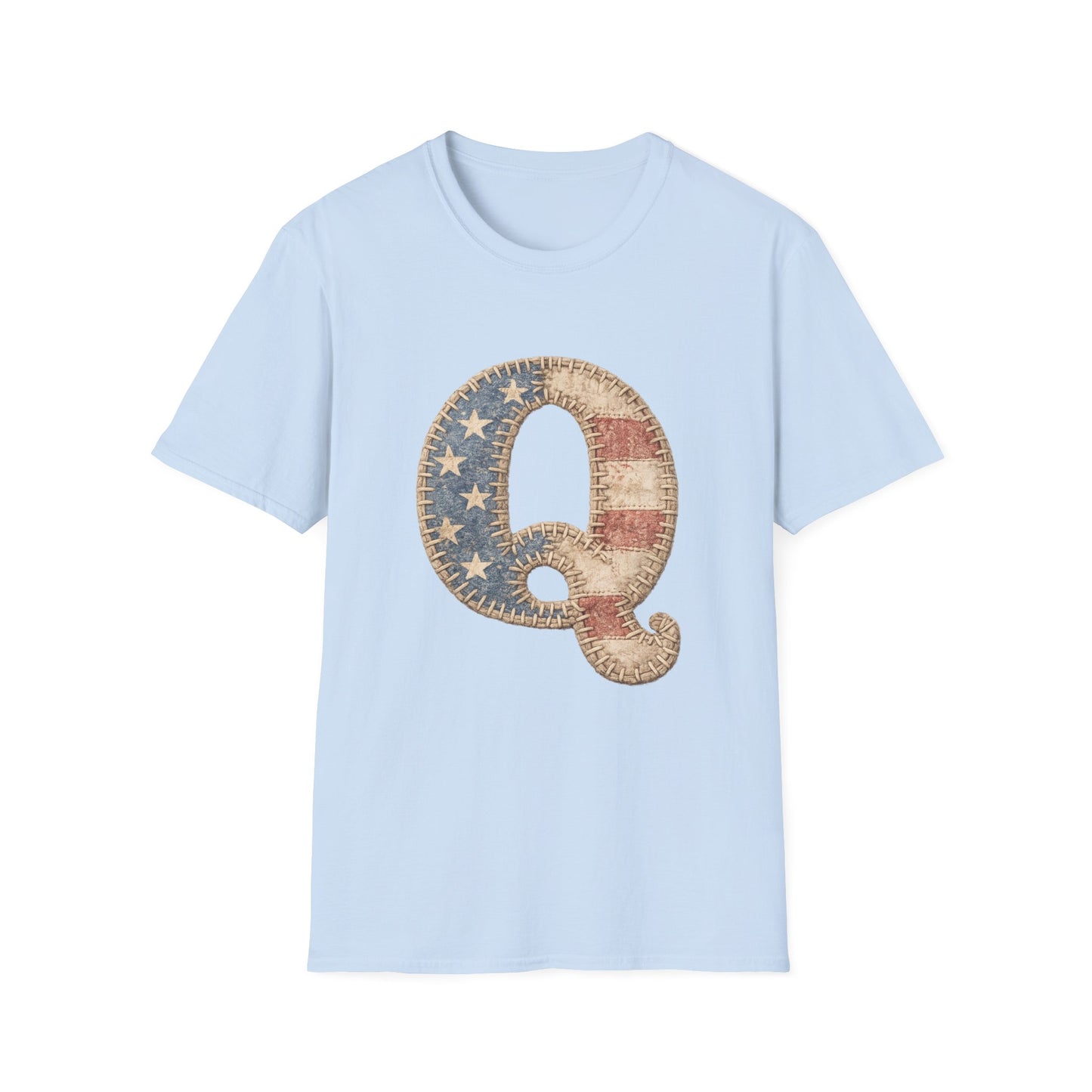 Q Patriotic T‑Shirt – Vintage American Flag Initial Tee