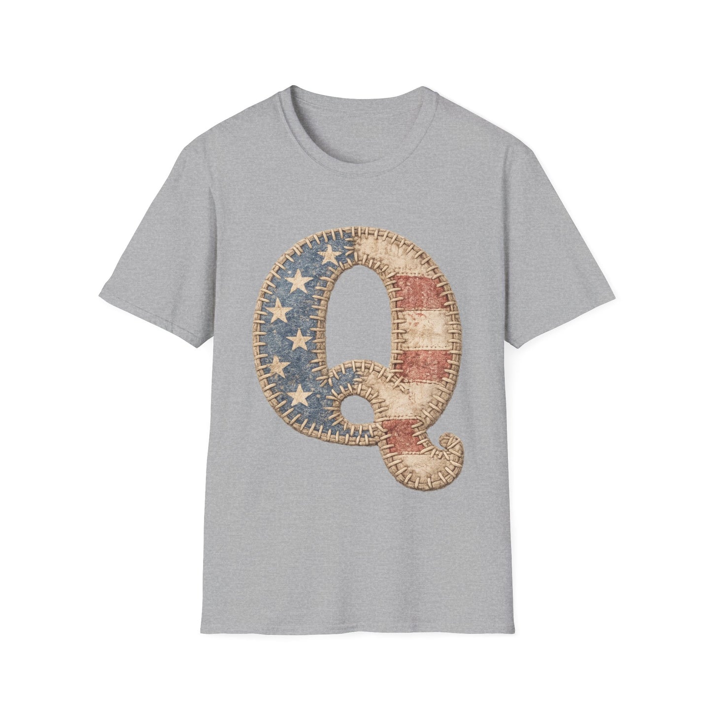 Patriotic Letter Q T‑Shirt — Vintage American Flag Initial Tee