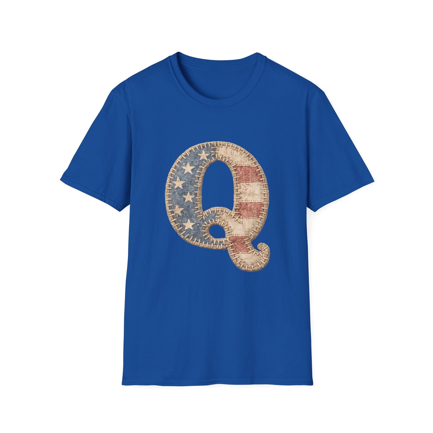 Q Patriotic T‑Shirt – Vintage American Flag Initial Tee