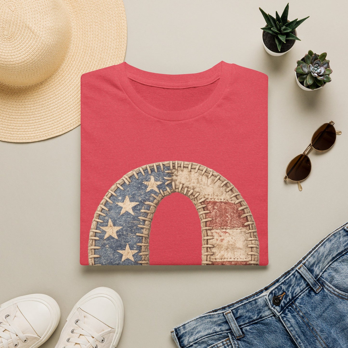 Patriotic Letter Q T‑Shirt — Vintage American Flag Initial Tee